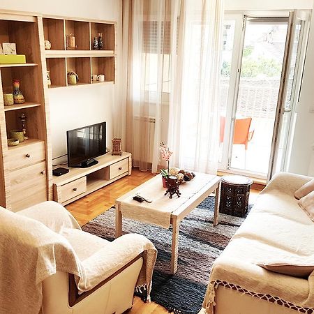 Apartmán Shining Bělehrad Exteriér fotografie